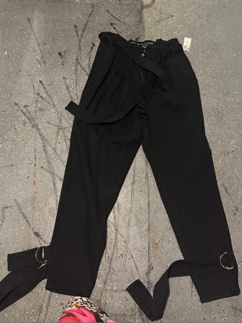 Fashion to Figure Black Tie-Waist Ankle Pants